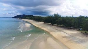 Pandan Laut Beach Resort