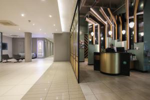 Sandton Smart Apartment Fourteen