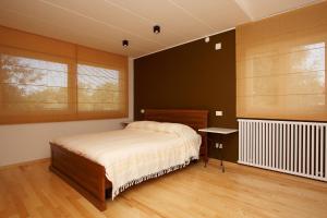 Guesthouse Barboska - big outdoor swimming pool & private tennis court