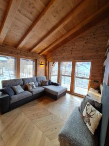 Blackberry Apartment