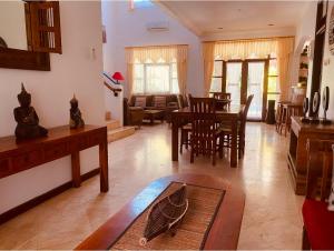 Villa Cantik Kuta Regency