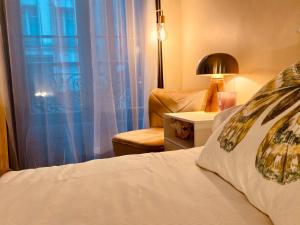 Pompidou ROOM PARIS CENTRE