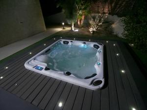 Villas Sublime Villa Piscine Jacuzzi Cote d'Azur : photos des chambres