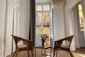 Homelivia, VIEUX NICE, appartement de charme, clim balcon