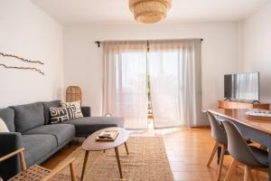 Ocean front 3 bedroom apartment