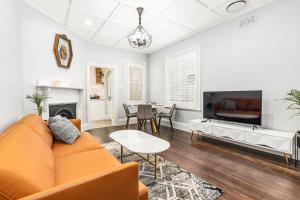 High Steet 16A Self - Catering