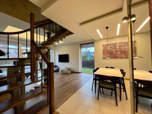 Family Vacation 3BR Home, By Cohost