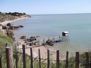 Maisons de vacances Maison d Architecte Face Mer a la Plaine sur Mer : photos des chambres