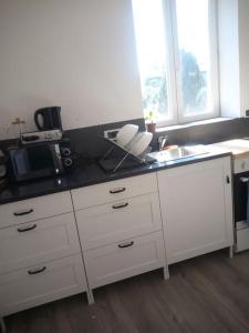 Appartements votre petit chez vous petit dejeuner inclus : photos des chambres