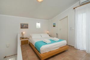 Kiani Sea View Apartments