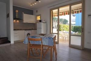 Spacious villa with private garden and shared pool