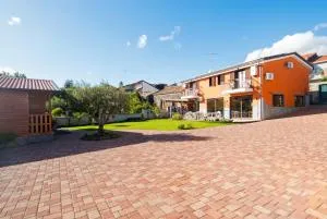 La Porta Dell'Etna - Nicolosi - Николози