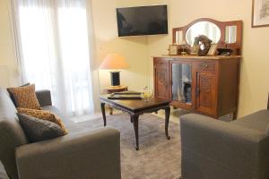 Alkinoos Apt -Inspiring Living in Meteora -3BD