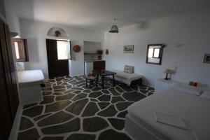 Petra Holiday Village