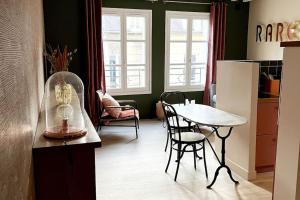 Duplex 50m2 rénové, hyper-centre, St sauveur