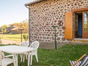 Maisons de vacances Holiday Home ferme by Interhome : photos des chambres