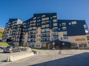 Apartment Villaret 317 by Interhome