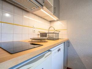 Apartment Balcon dOlympie 745 - B by Interhome