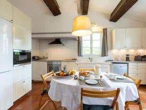 Maisons de vacances Holiday Home La Rouveyrolle - BSC130 by Interhome : photos des chambres