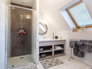 Maisons de vacances Holiday Home La Lucerie - BAY402 by Interhome : photos des chambres