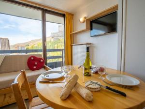 Studio Chavière 832 by Interhome