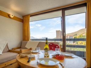 Studio Chavière 832 by Interhome