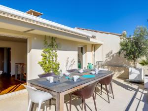 Apartment Cap Marine-3 by Interhome