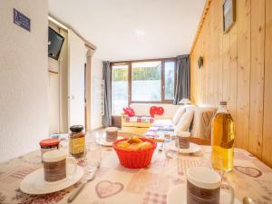 Apartment Boedette 112 by Interhome