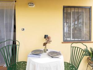 Holiday Home Casetta porta Verde by Interhome