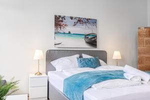 4 Great Apartment Near AKH - Ideal for Groups of 19