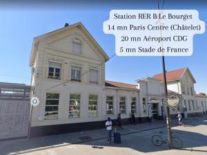 Appartements Tout equipe, 10mn RER B Aeroport CDG - Paris Gare du Nord, T11 Express, Le Bourget, 4eme etage, escaliers, Parc des Expositions, Parking rue Gratuit apres 19h : photos des chambres