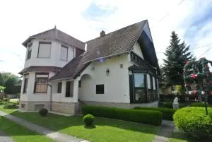 Haus Elfriede - Bükfürdő