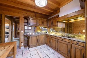 Maisons de vacances ST JORIOZ- Cosy Chalet vue lac et montagnes by LocationlacAnnecy, LLA Selections : Maison 2 Chambres