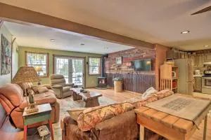 Lakefront Deer River Apt with Dock, Fire Pit and Patio - Boy River
