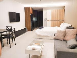 E263 Escape Beach House