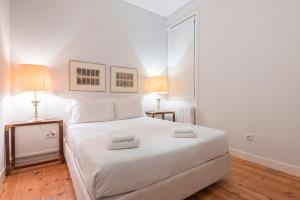 Castelo Design Aparment W Balcony & Super View by LovelyStay