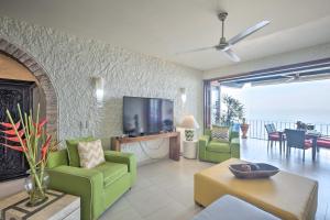 Puerto Vallarta Condo with Pool - Walk to La Playa!