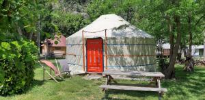 Campings Camping Le Viaduc Ardeche : photos des chambres