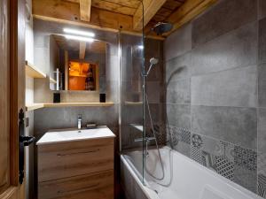 Appartements Appartement Courchevel, 2 pieces, 5 personnes - FR-1-514-2 : photos des chambres