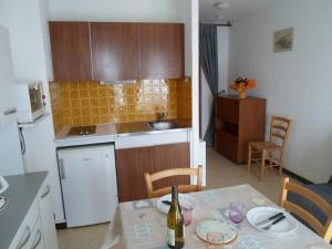 Appartement avec Balcon à 5 min des Thermes - Animaux admis - FR-1-503-25