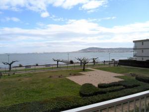 Appartement avec Balcon à 5 min des Thermes - Animaux admis - FR-1-503-25