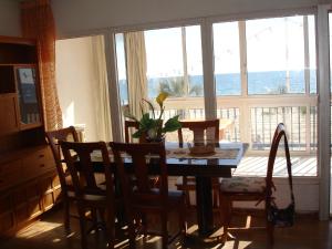 Las Palmeras - Zand Properties