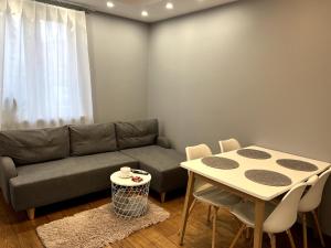 Apartament Tuwima 6