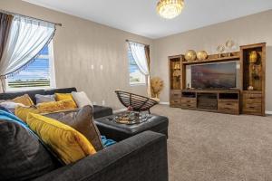 Solara Resort Themed Bedrooms - South facing pool