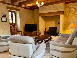 Charming 19th Century Farmhouse with Pool