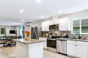 Salt, Sand, Surf, Repeat