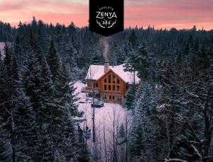 Chalet Blue Jay Spa at Fiddler's Lake