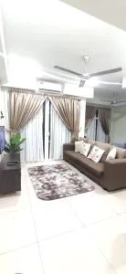 DPerdana -Dinies pool,wifi, centre of Kota Bharu, 4-5 pax - Kampong Kweng Dollah