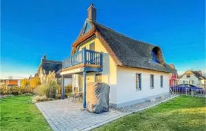 Cozy Home In Zierow With Sauna - Warnow