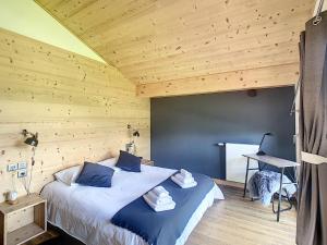 Demi-chalet de luxe avec piscine et vue Mont Blanc - FR-1-560-71